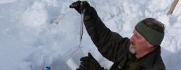 Val Troncea: l'analisi stratigrafica del manto nevoso registra 143 cm